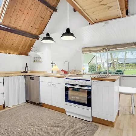 Holiday home Three-bedroom In Sydals